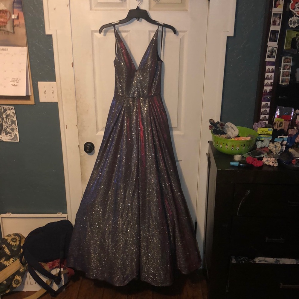 Prom dress, Perfect condition, ball gown, size 1